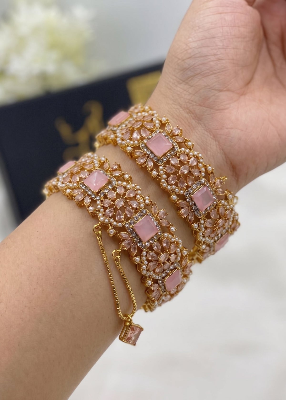 Shop the Aqsa Openable Bangle Set from Zarosh Jewel