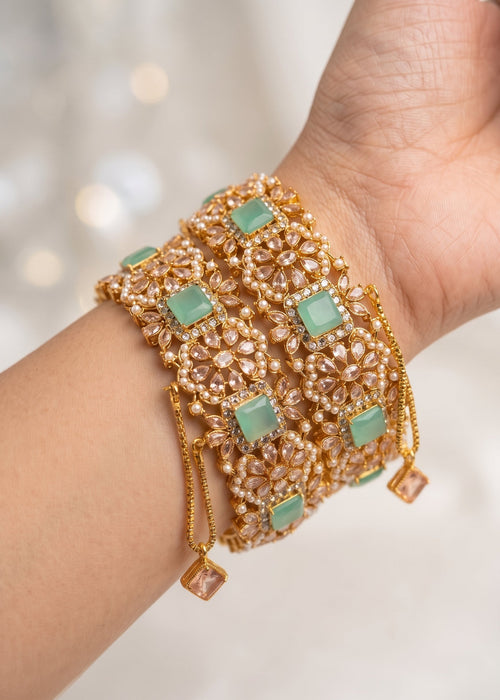 Shop the Aqsa Openable Bangle Set from Zarosh Jewel