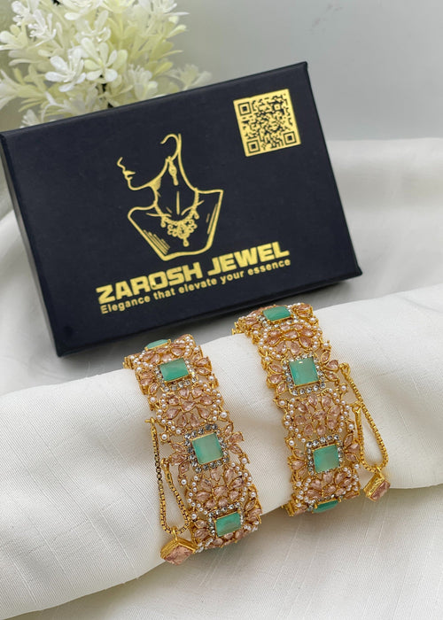 Shop the Aqsa Openable Bangle Set from Zarosh Jewel