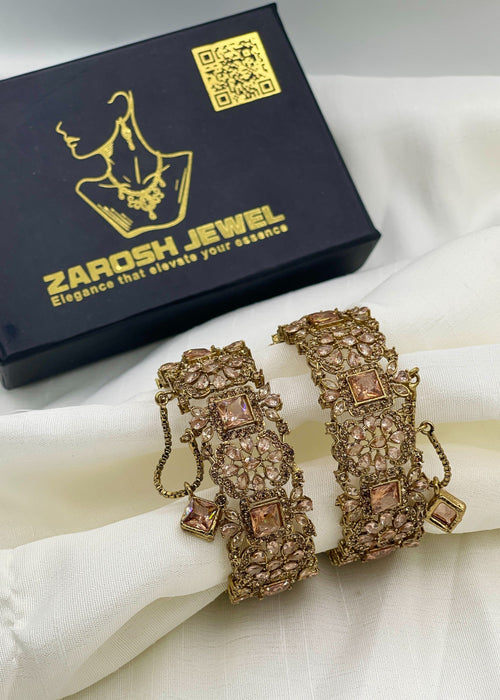 Shop the Aqsa Openable Bangle Set from Zarosh Jewel