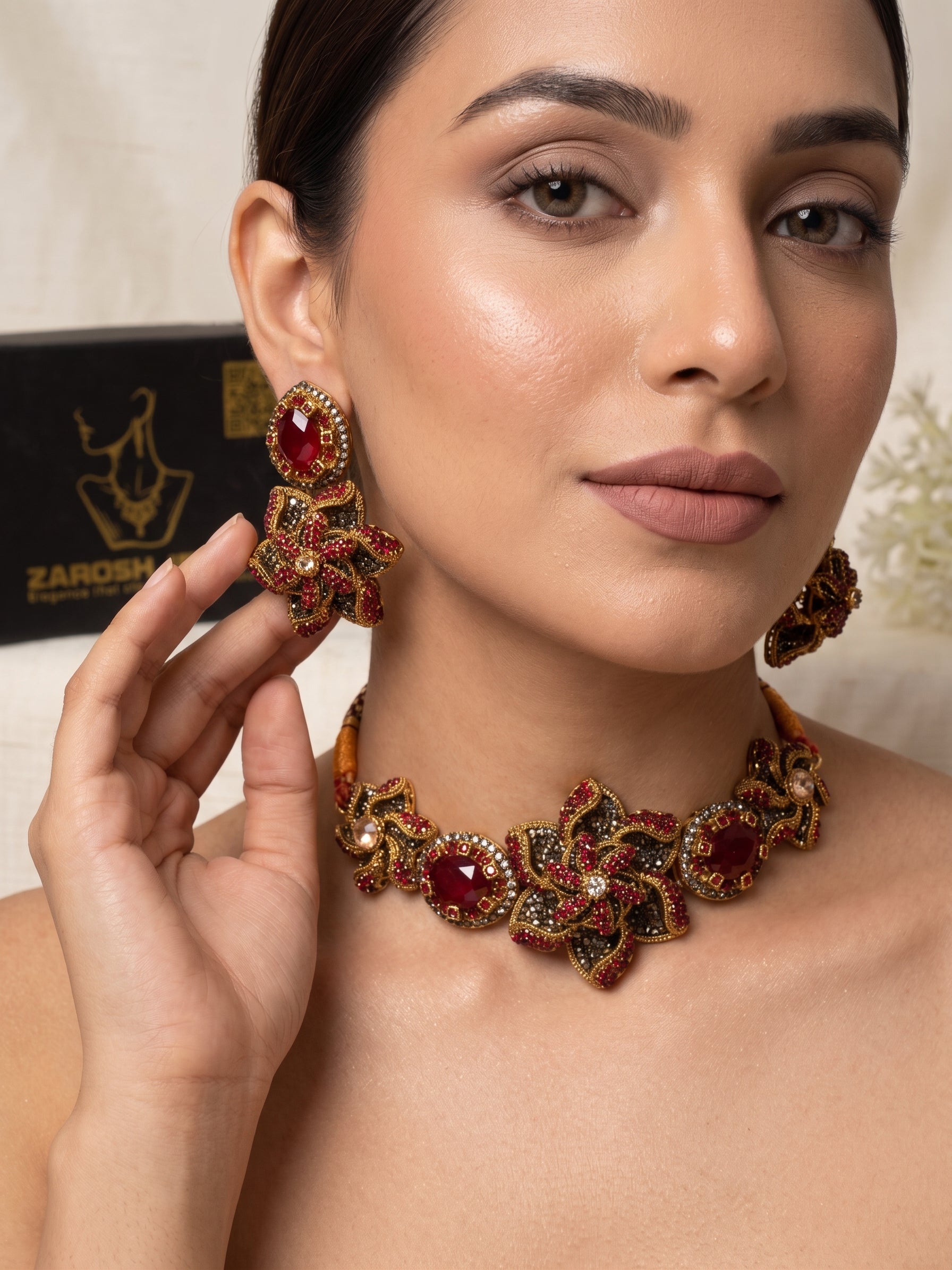 Areeba Choker Set