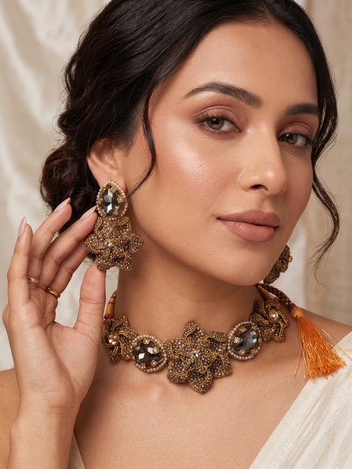 Areeba Choker Set