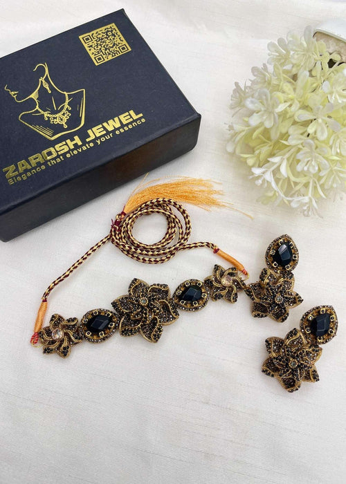 Shop the Areeba Choker Set from Zarosh Jewel
