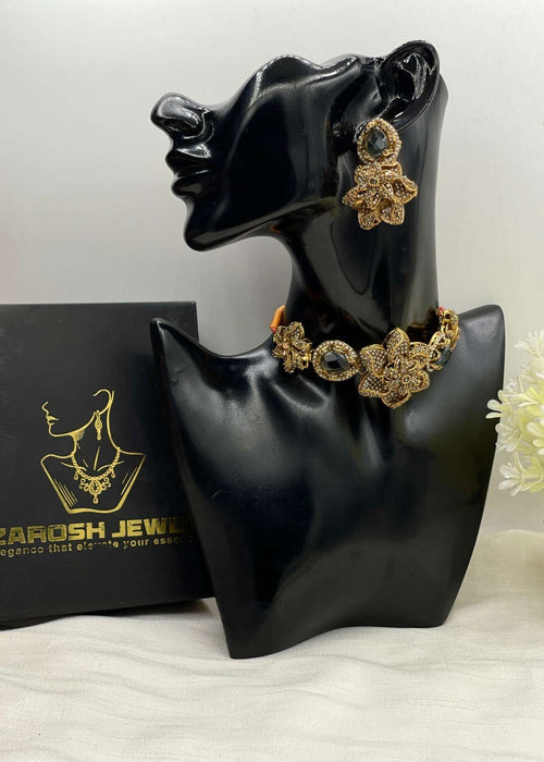 Shop the Areeba Choker Set from Zarosh Jewel