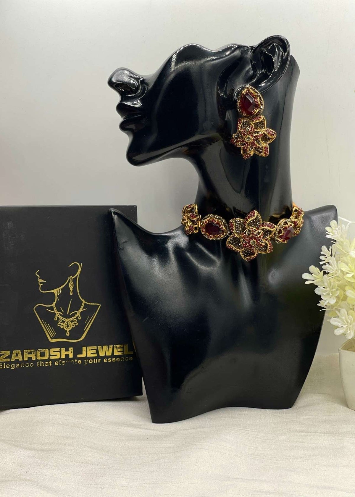 Shop the Areeba Choker Set from Zarosh Jewel
