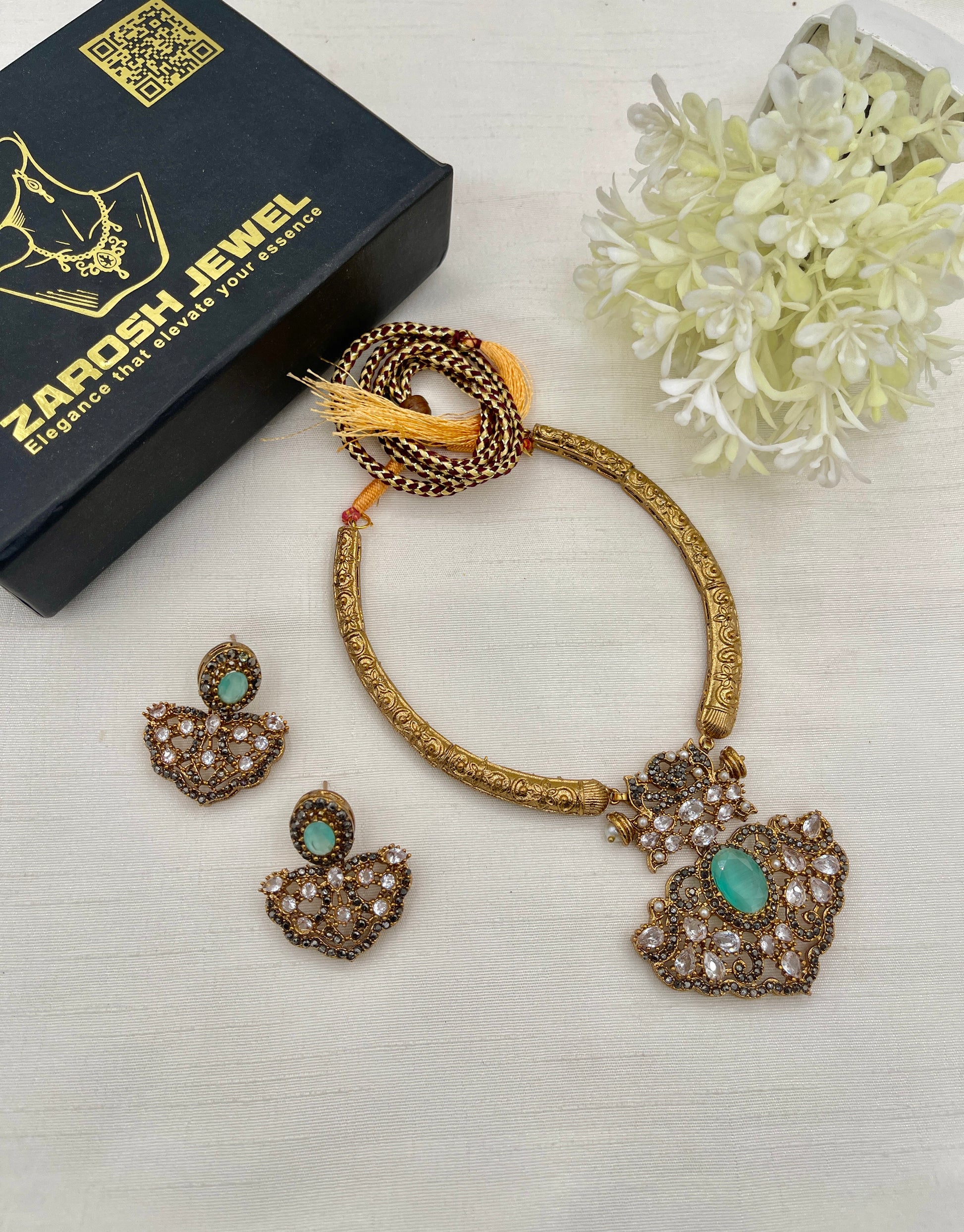 Areefah Heritage Necklace