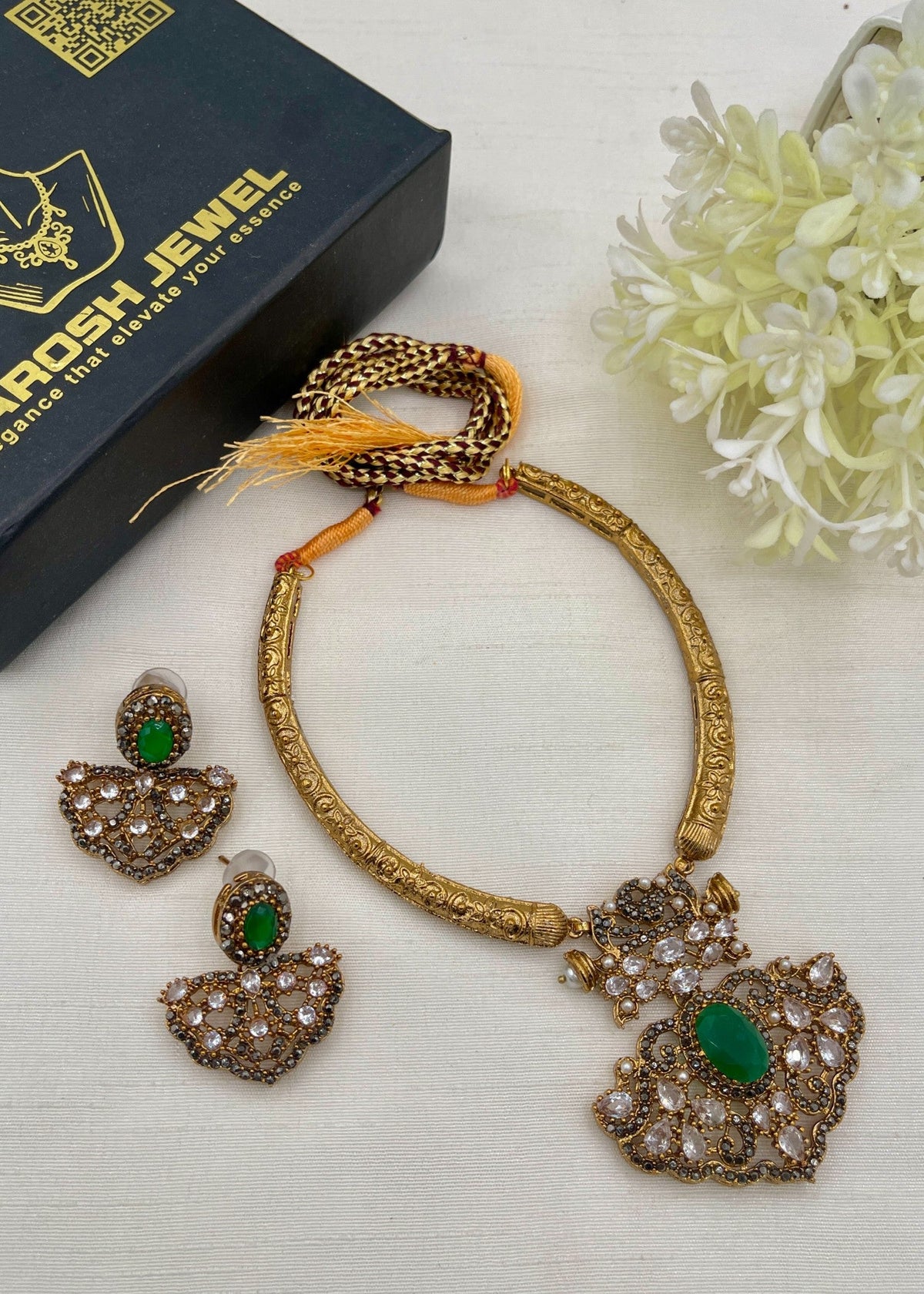 Shop the Areefah Heritage Necklace from Zarosh Jewel