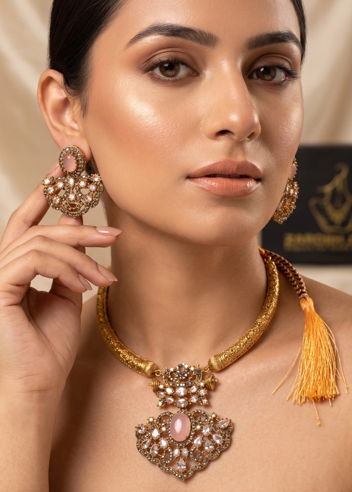Shop the Areefah Heritage Necklace from Zarosh Jewel