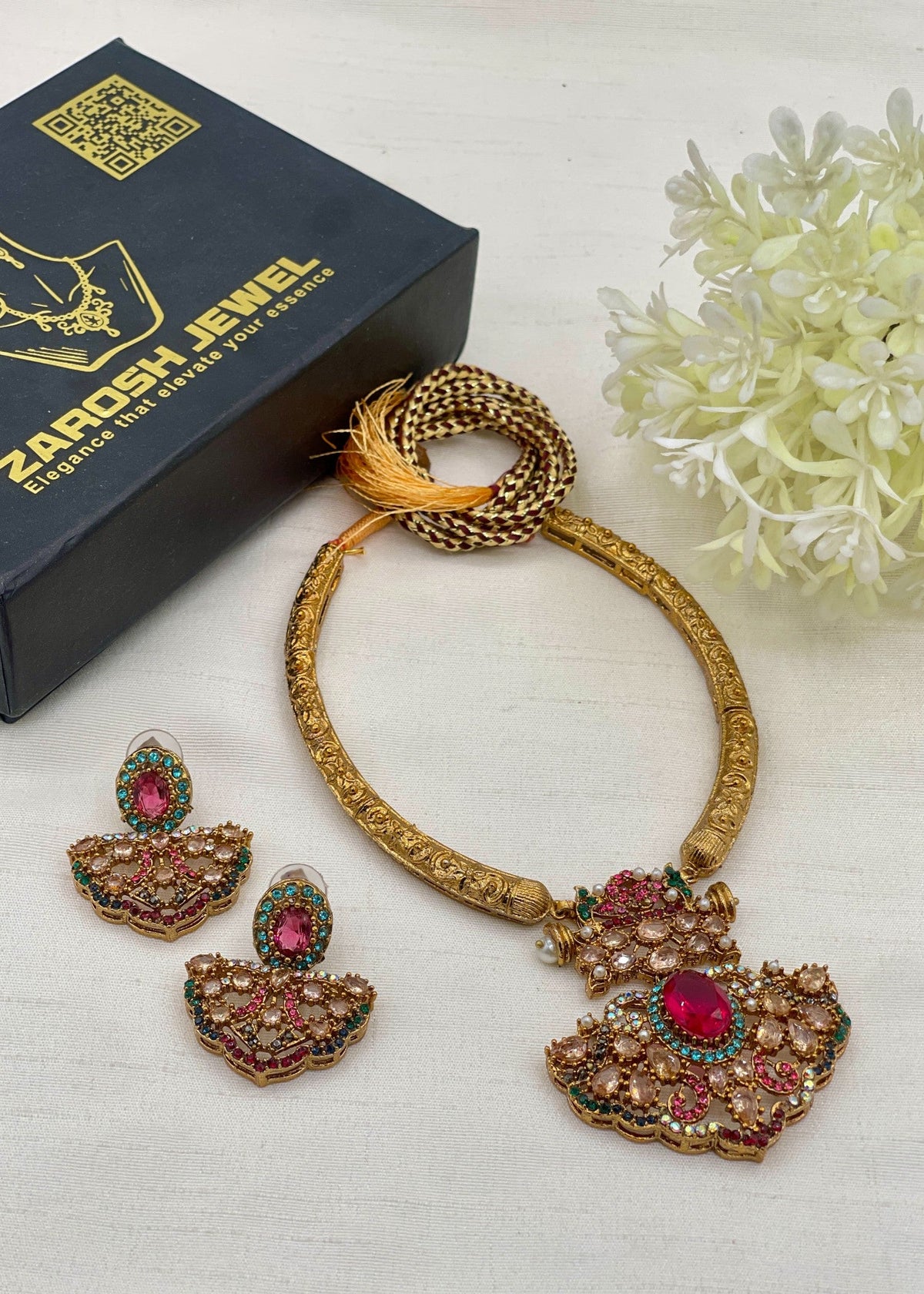 Shop the Areefah Heritage Necklace from Zarosh Jewel