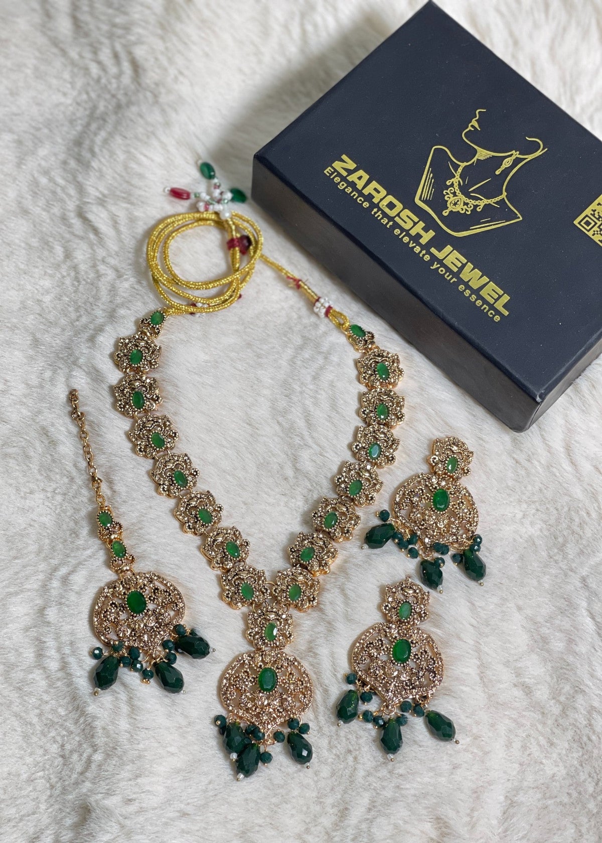 Shop the Arez Ethereal Necklace Set from Zarosh Jewel