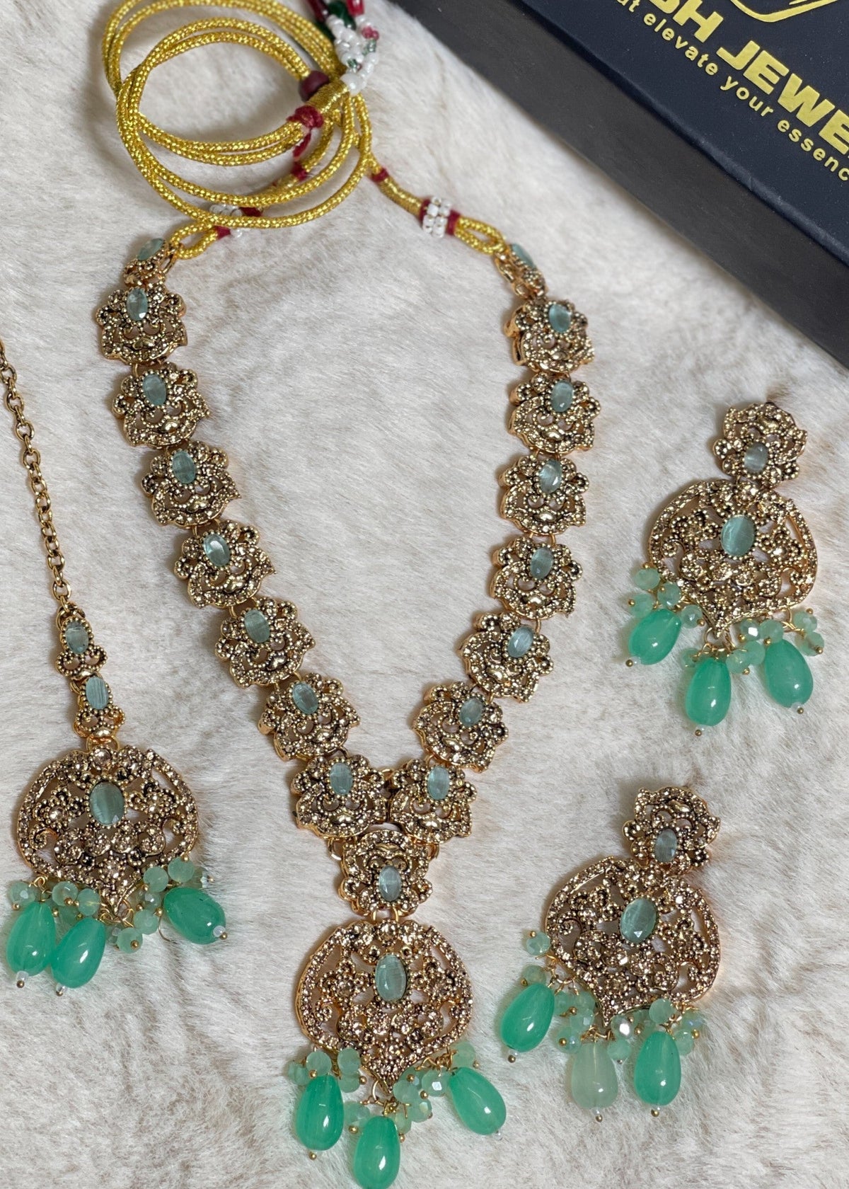 Shop the Arez Ethereal Necklace Set from Zarosh Jewel