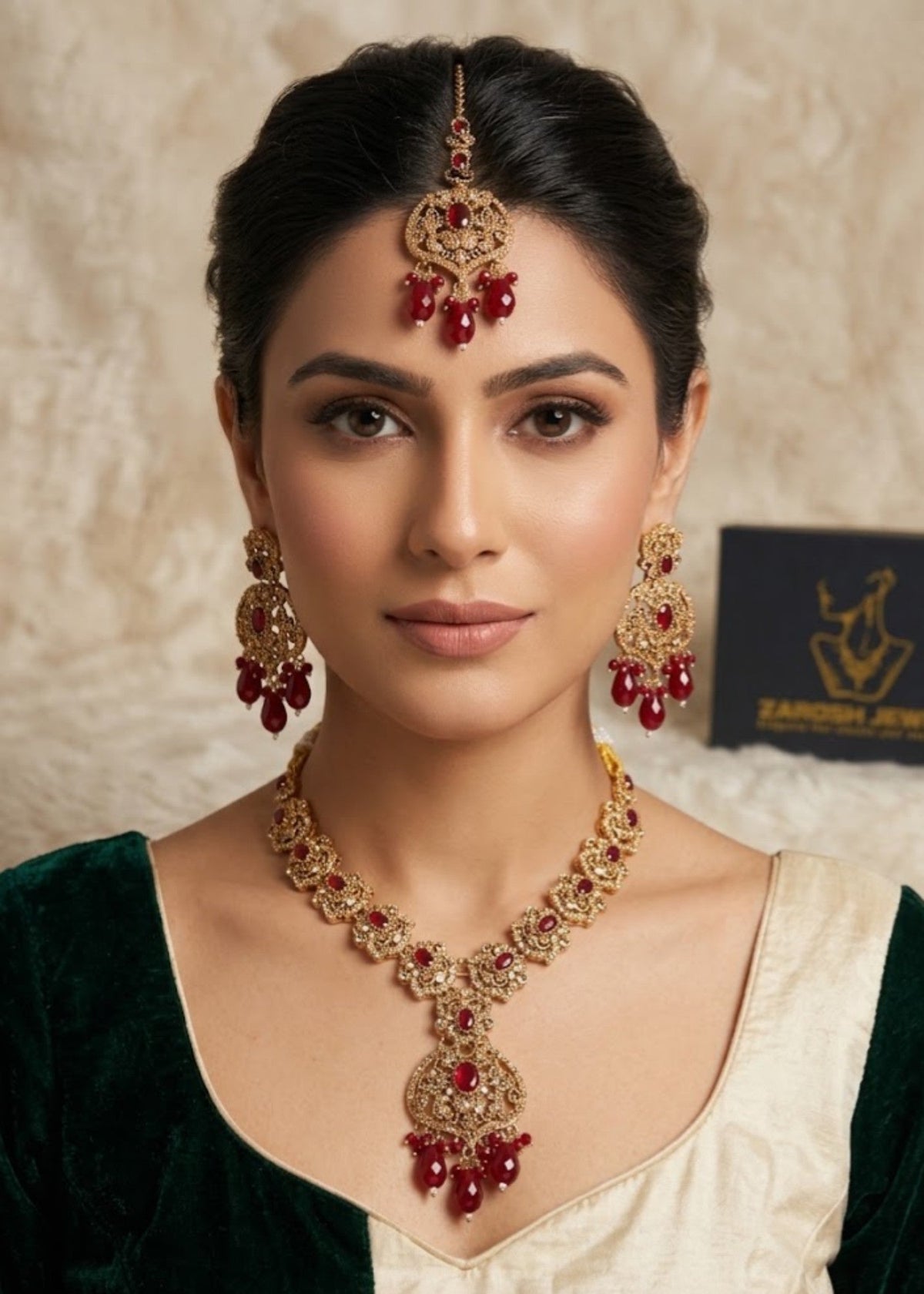 Shop the Arez Ethereal Necklace Set from Zarosh Jewel