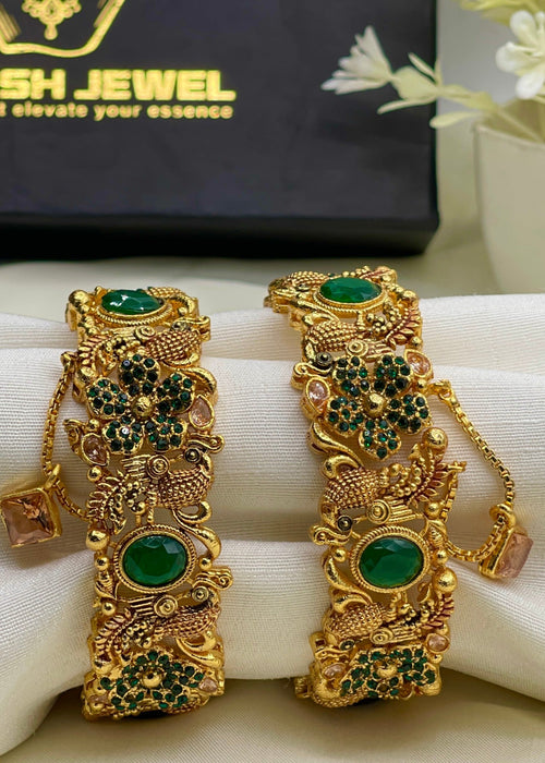 Shop the Arfa Bangle Openable from Zarosh Jewel
