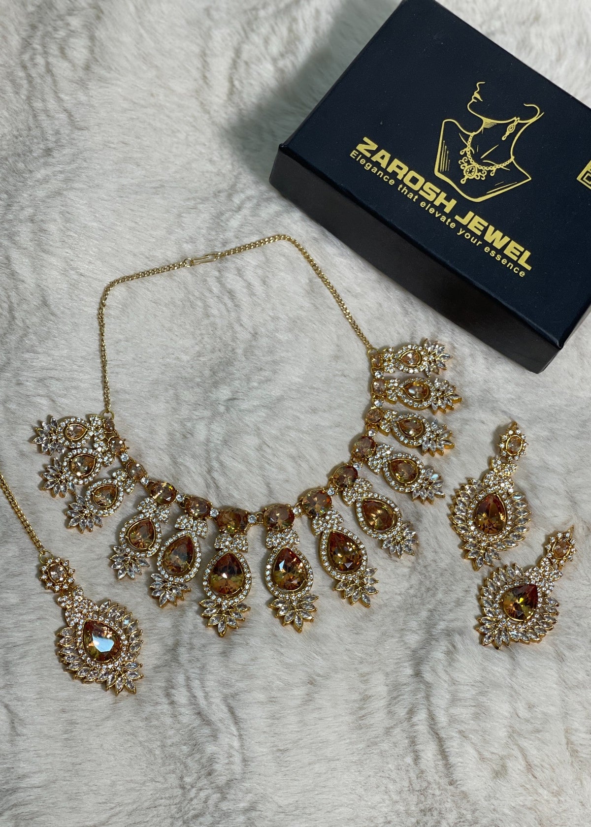 Shop the Aria Necklace Set from Zarosh Jewel