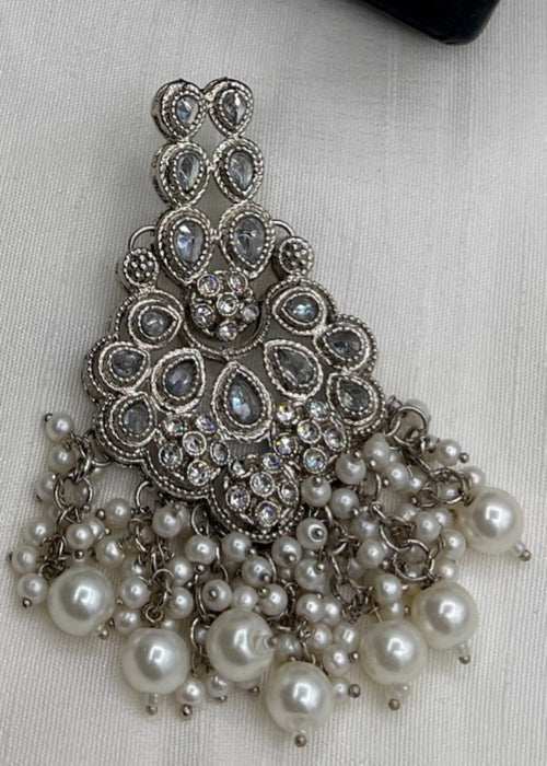 Shop the Aroub Earrings from Zarosh Jewel