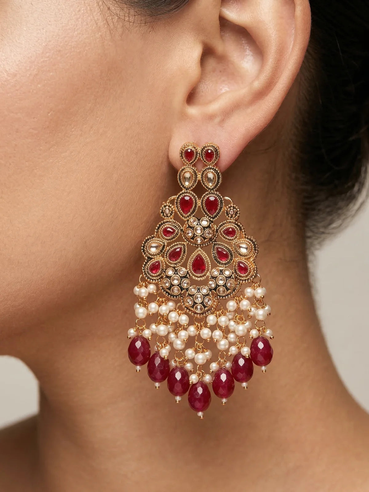 Aroub Earrings
