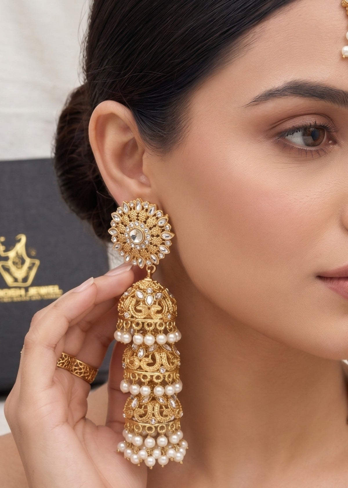 Shop the Asiyah Earrings with Tikka from Zarosh Jewel