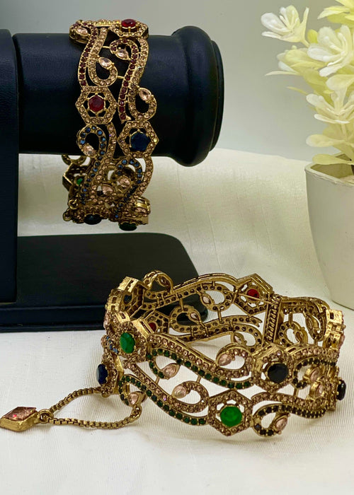 Shop the Asma Openable Bangle Set from Zarosh Jewel
