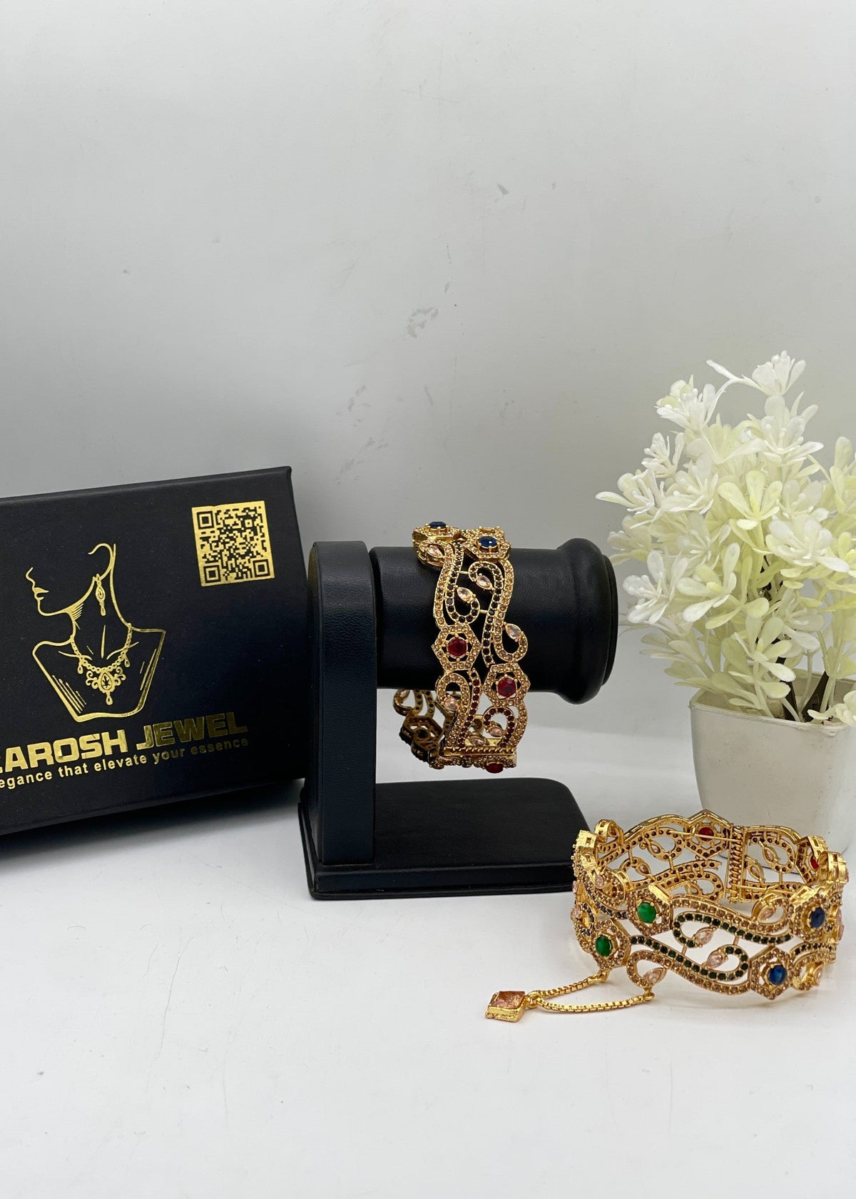 Shop the Asma Openable Bangle Set from Zarosh Jewel