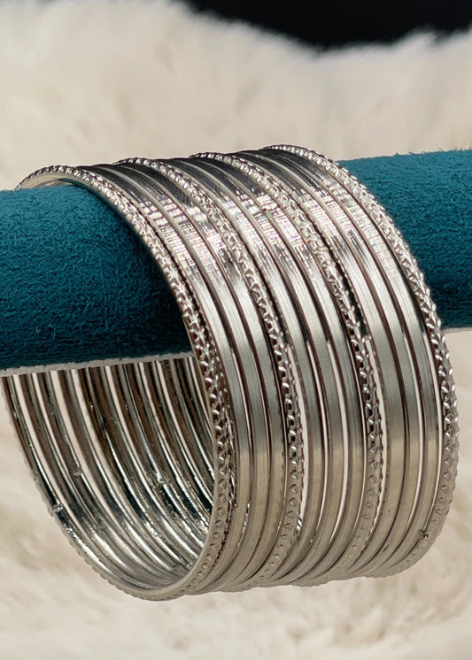 Shop the Aymal Kids Bangle Set from Zarosh Jewel