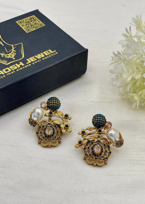 Shop the Aynoor Traditional Earring from Zarosh Jewel