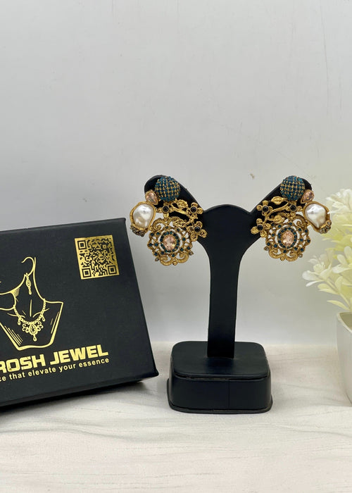 Shop the Aynoor Traditional Earring from Zarosh Jewel