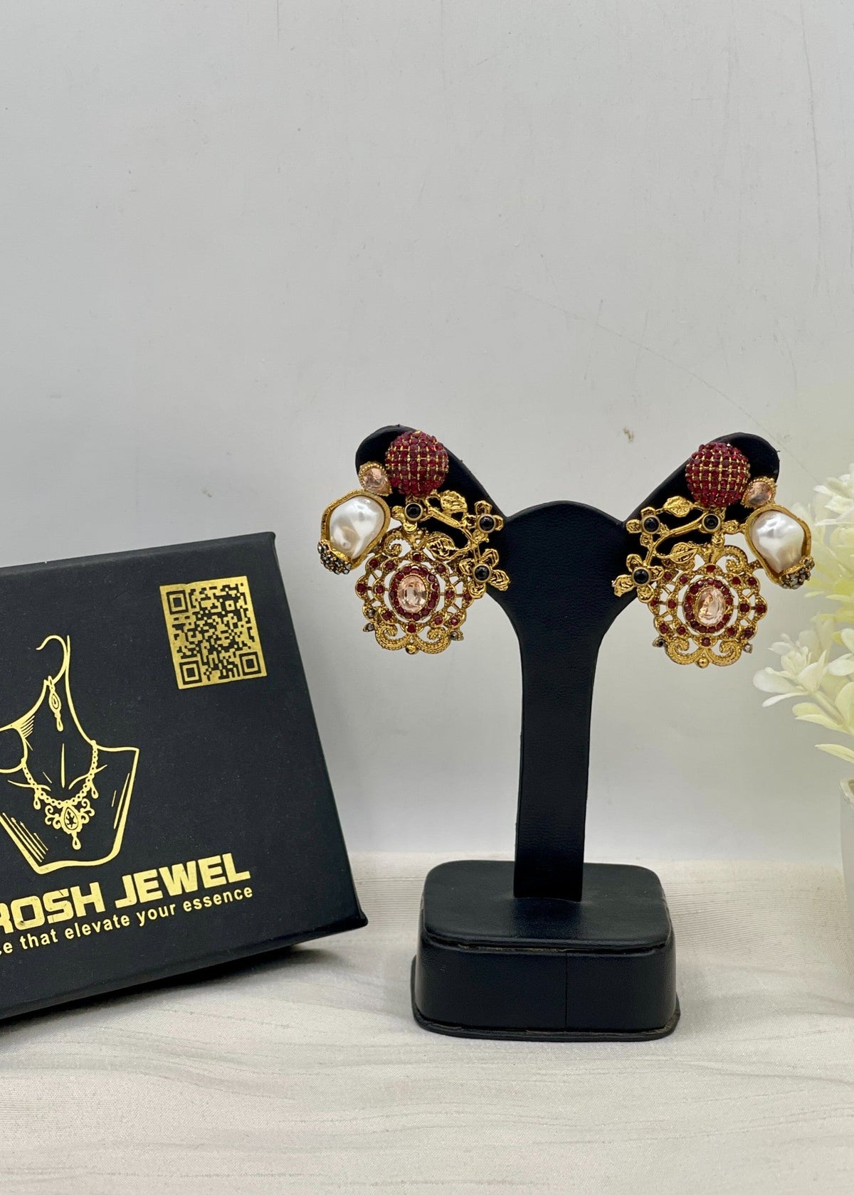 Shop the Aynoor Traditional Earring from Zarosh Jewel