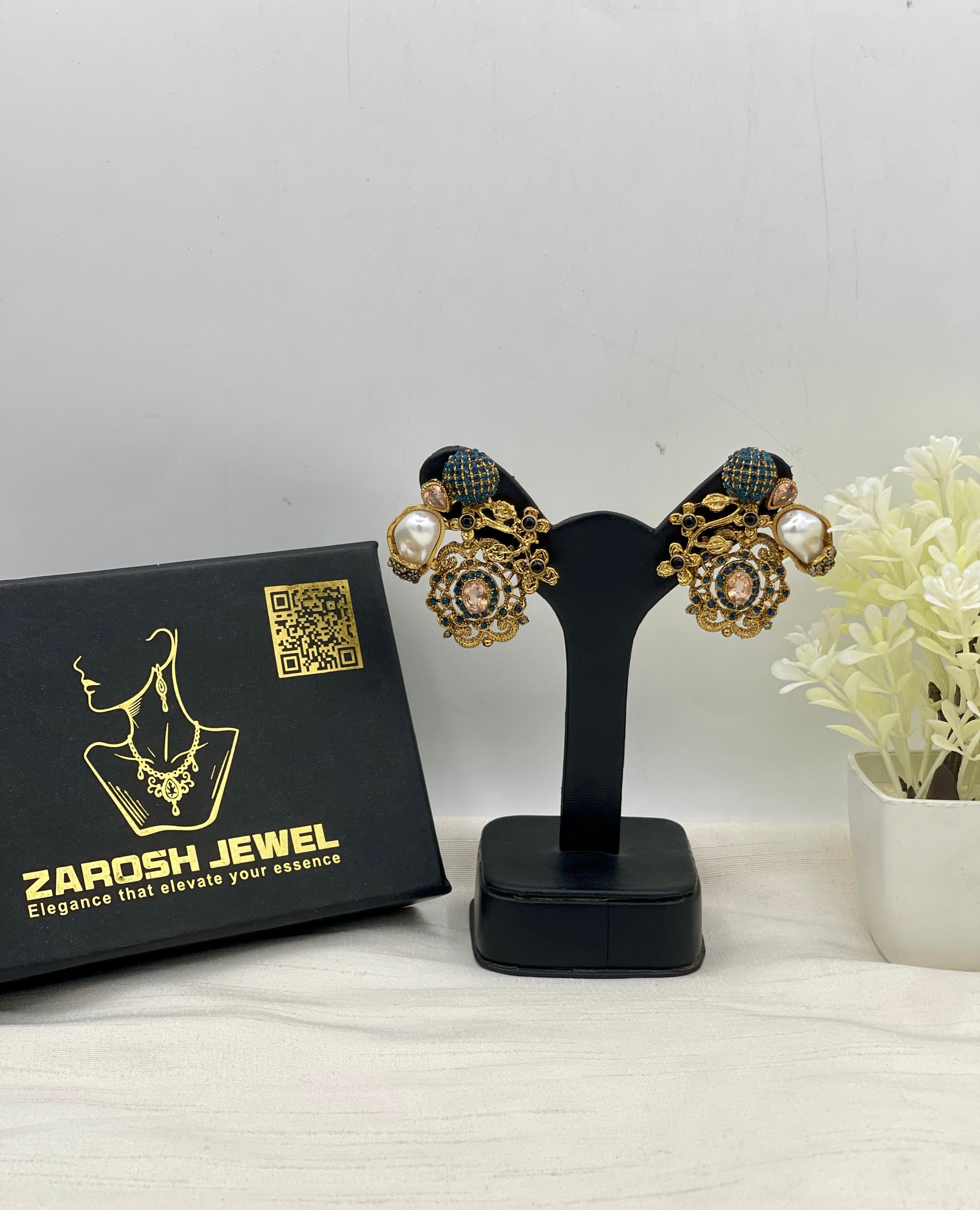 Aynoor Traditional Earring