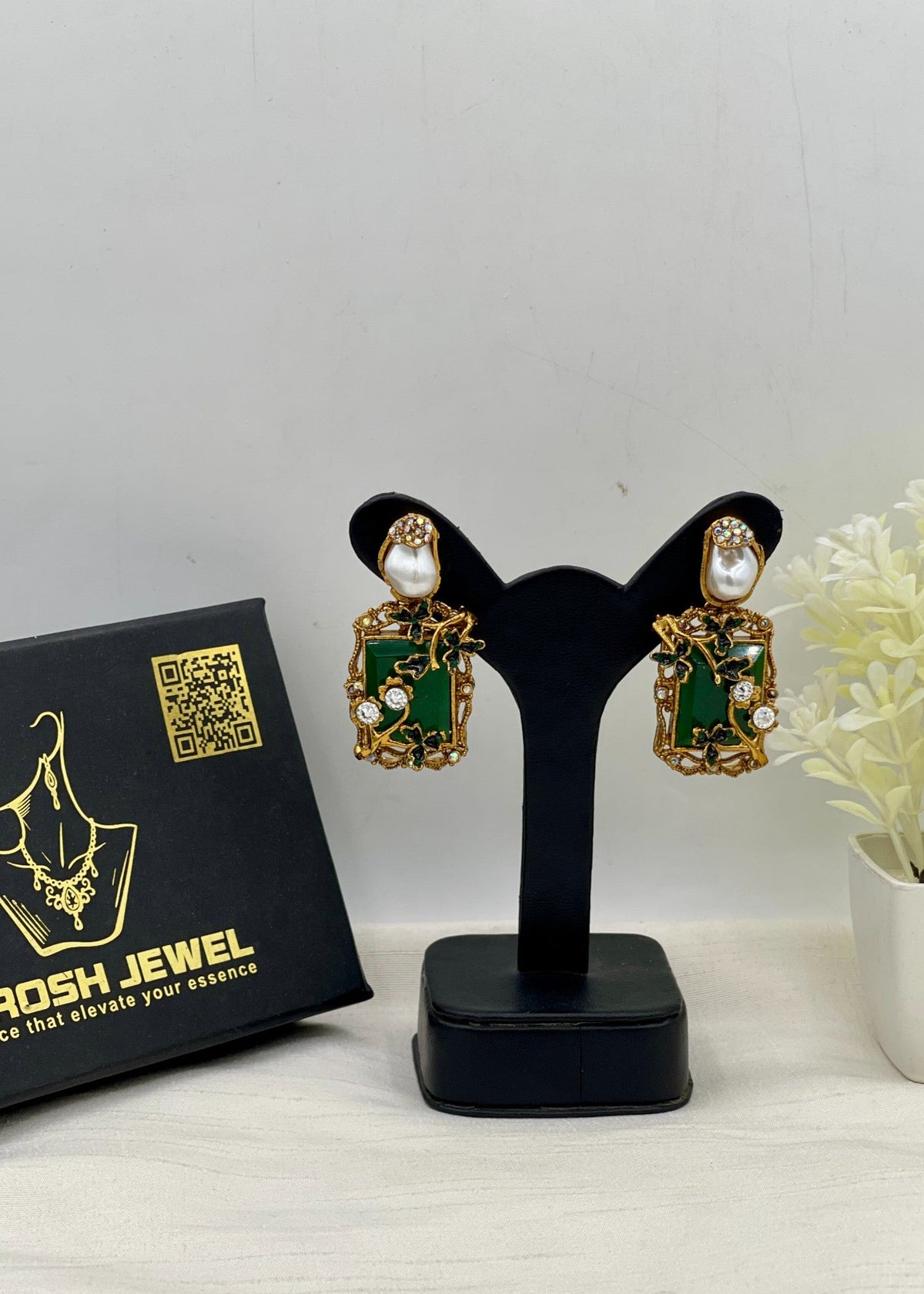 Shop the Aziza Traditional Earring from Zarosh Jewel