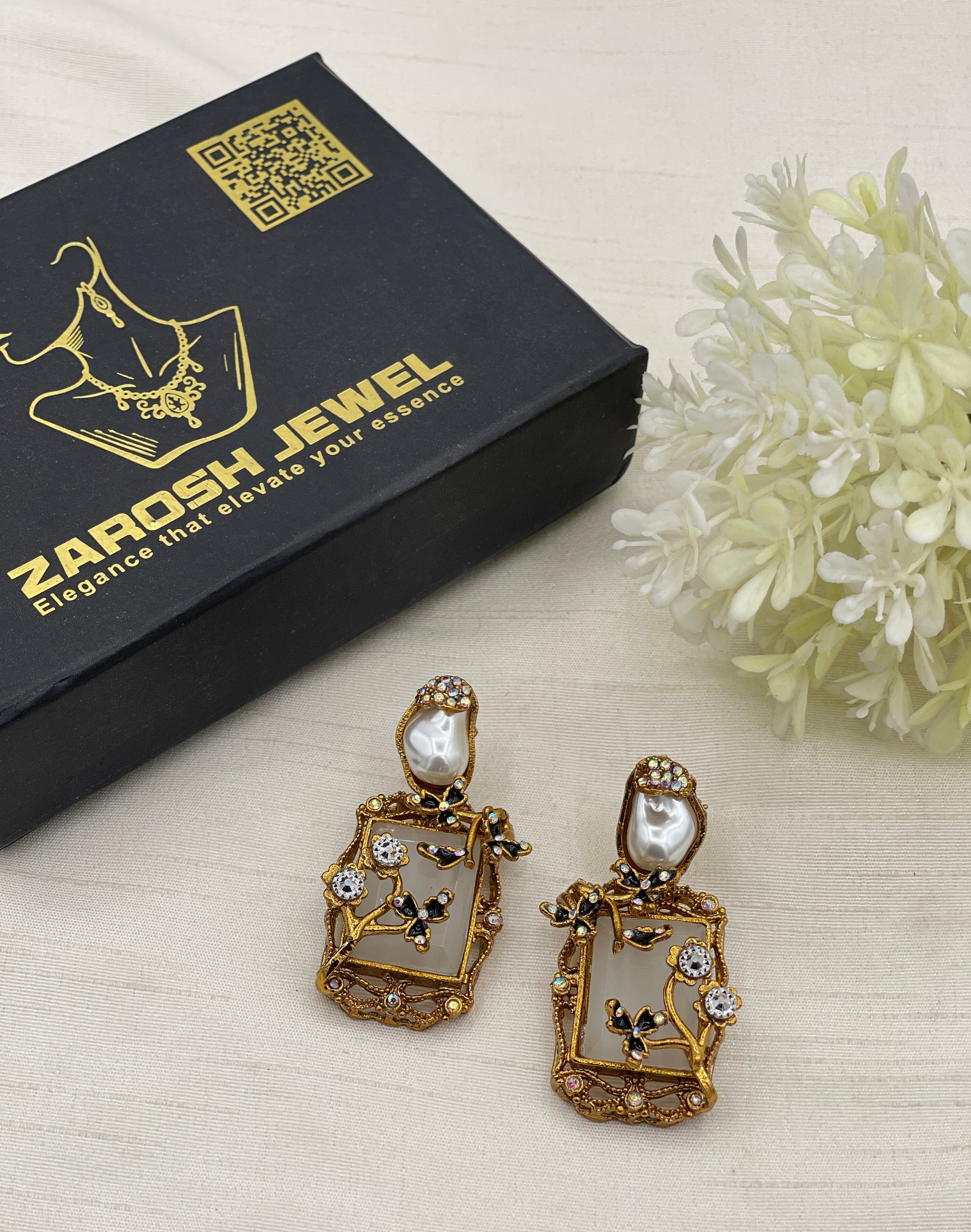 Aziza Traditional Earring