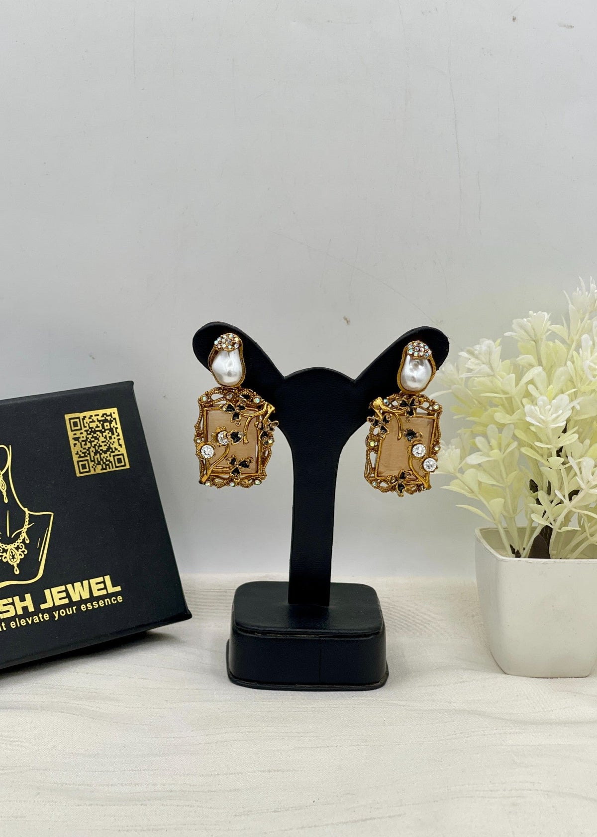 Shop the Aziza Traditional Earring from Zarosh Jewel