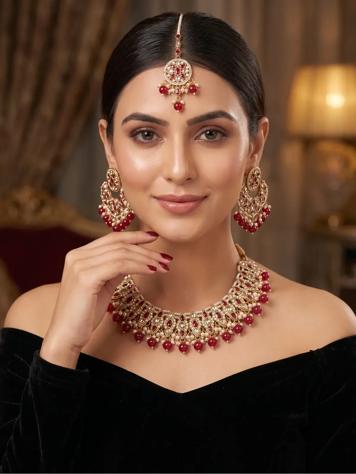 Azra Necklace Set