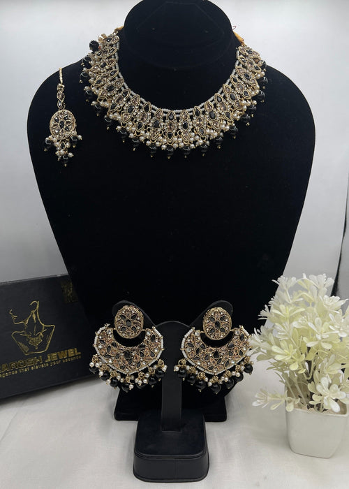 Shop the Azra Necklace Set from Zarosh Jewel