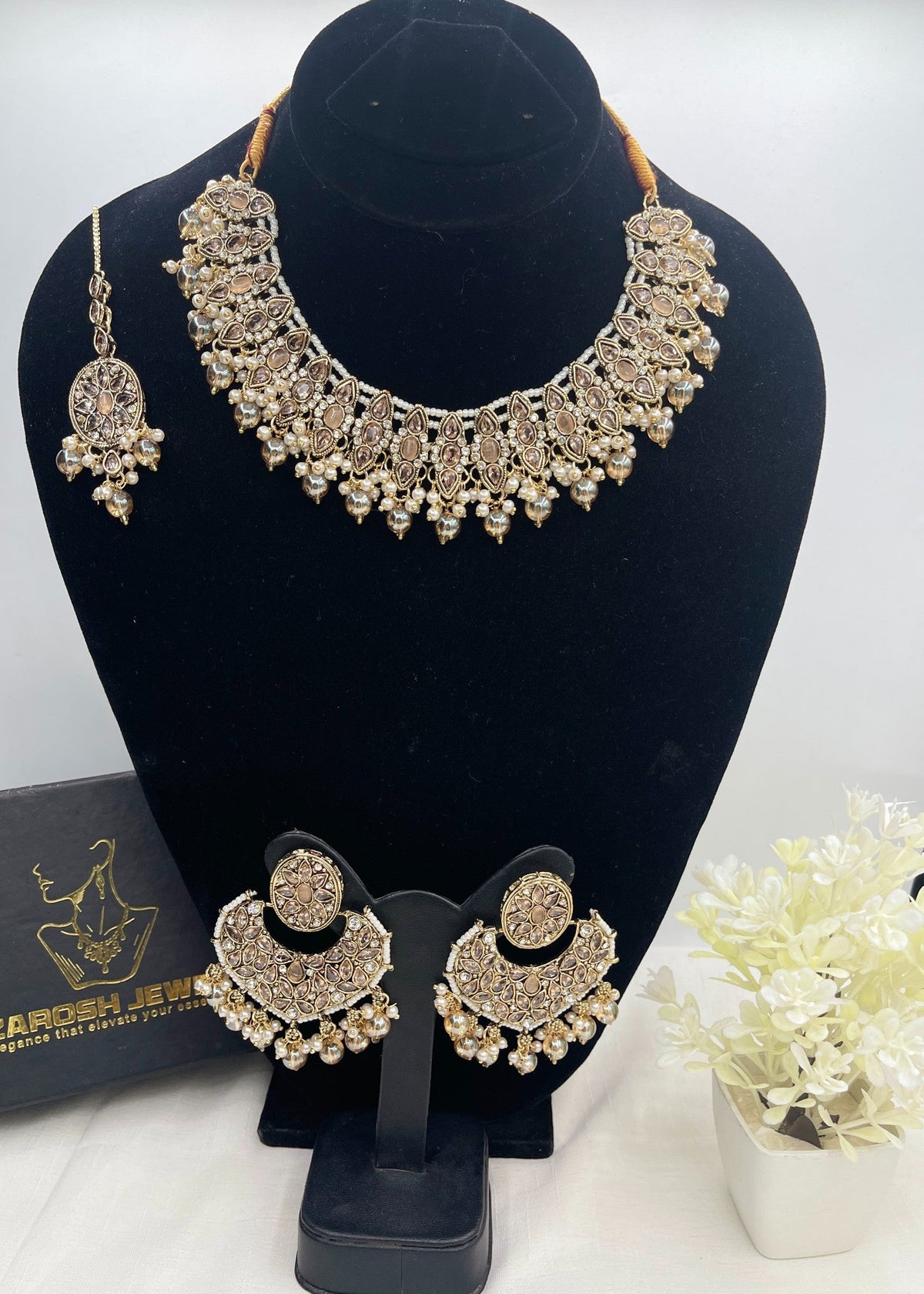 Shop the Azra Necklace Set from Zarosh Jewel