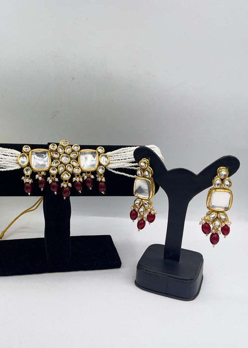 Shop the Bahar Kundan Choker Set from Zarosh Jewel