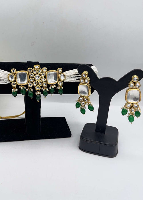 Shop the Bahar Kundan Choker Set from Zarosh Jewel