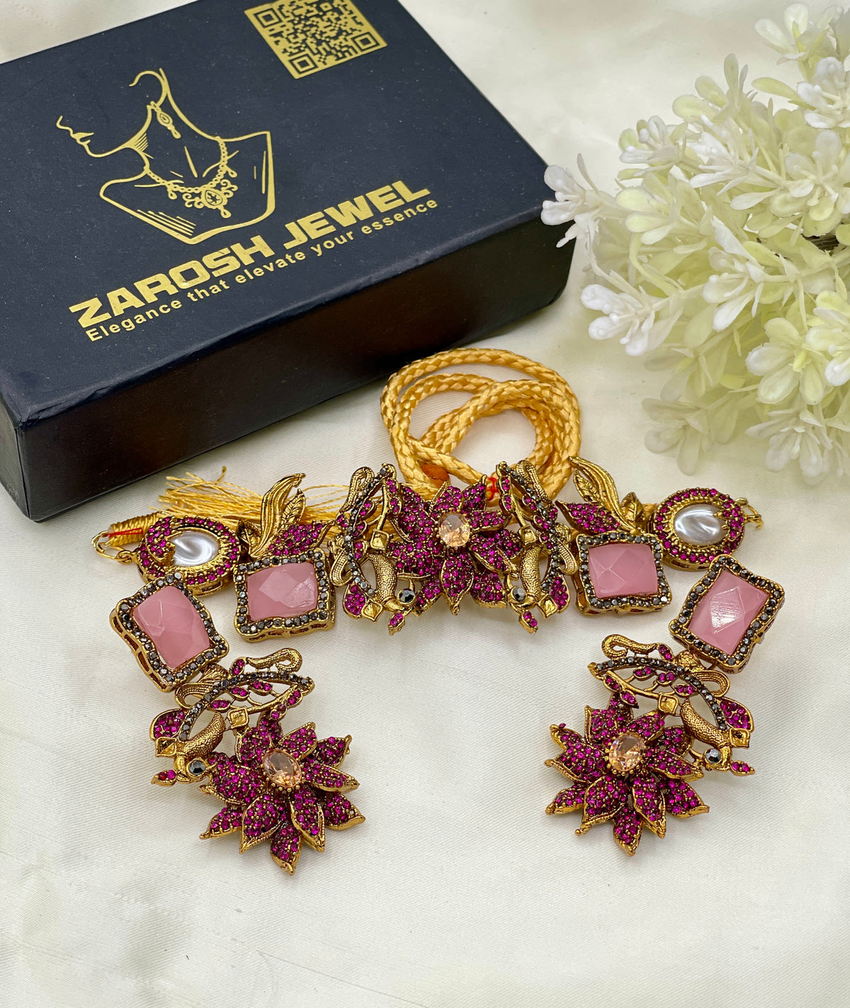 Shop the Baheera Heritage Choker Set from Zarosh Jewel