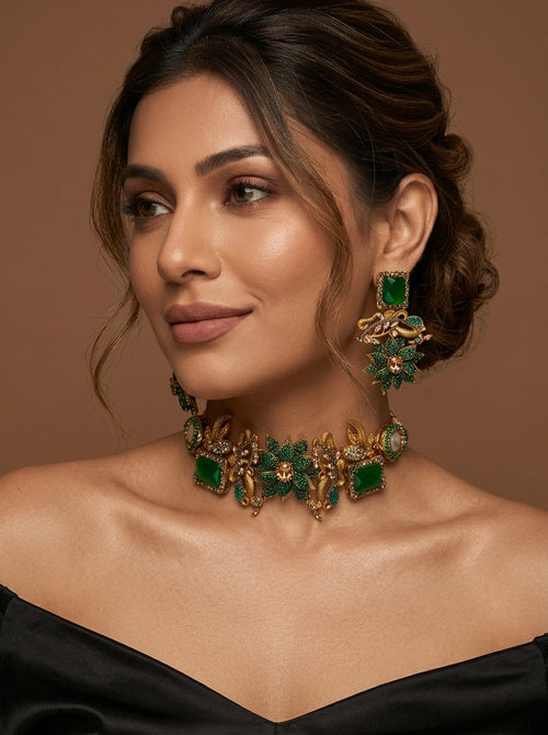 Shop the Baheera Heritage Choker Set from Zarosh Jewel