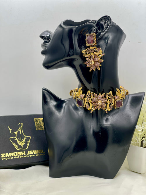 Shop the Baheera Heritage Choker Set from Zarosh Jewel