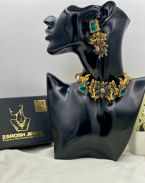 Shop the Baheera Heritage Choker Set from Zarosh Jewel
