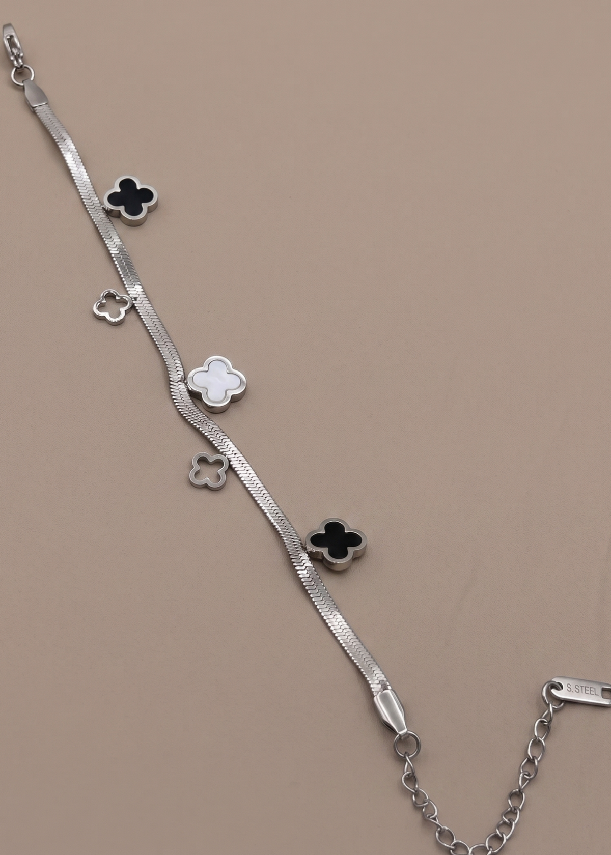 Shop the Bakhtawar Silver Bracelet from Zarosh Jewel