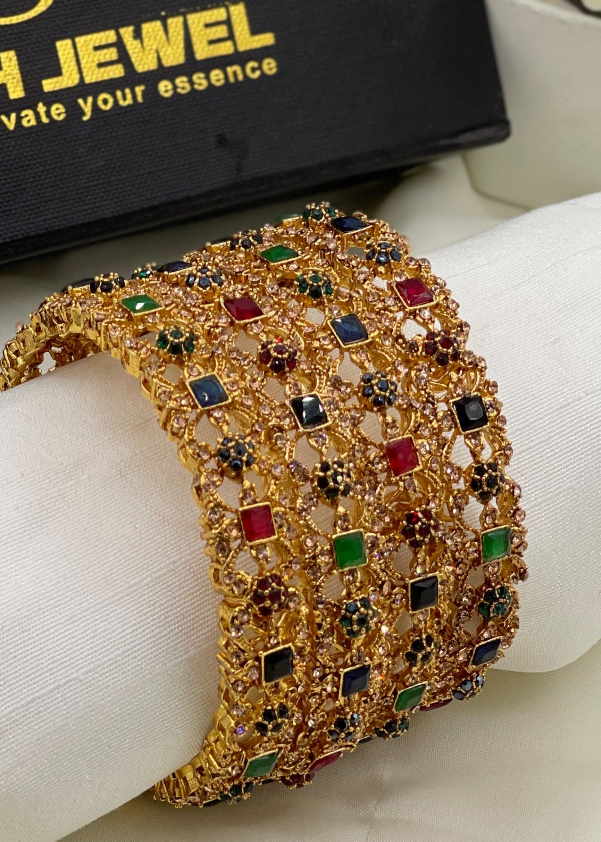Shop the Bangles - 2055 Openable from Zarosh Jewel
