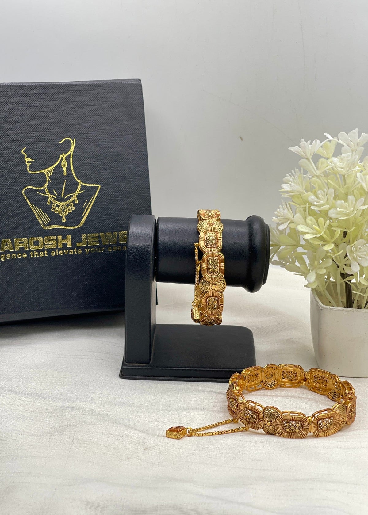 Shop the Bangles - 2069 Openable from Zarosh Jewel