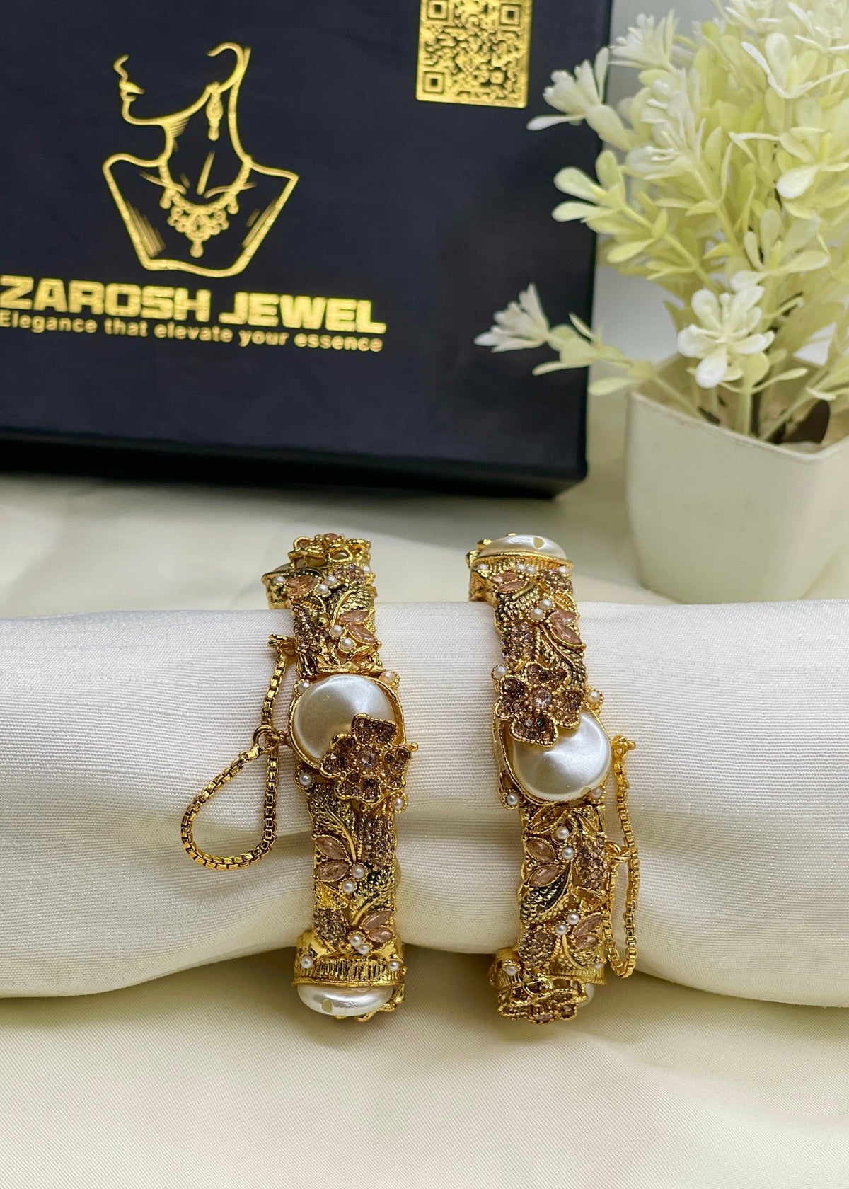 Shop the Bangles - 2079 Openable from Zarosh Jewel