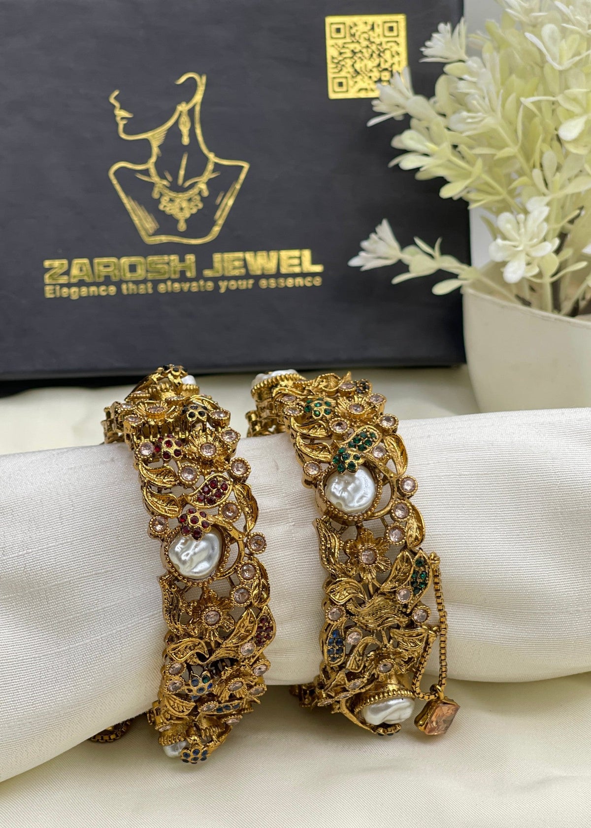 Shop the Bangles - 2083 Openable from Zarosh Jewel