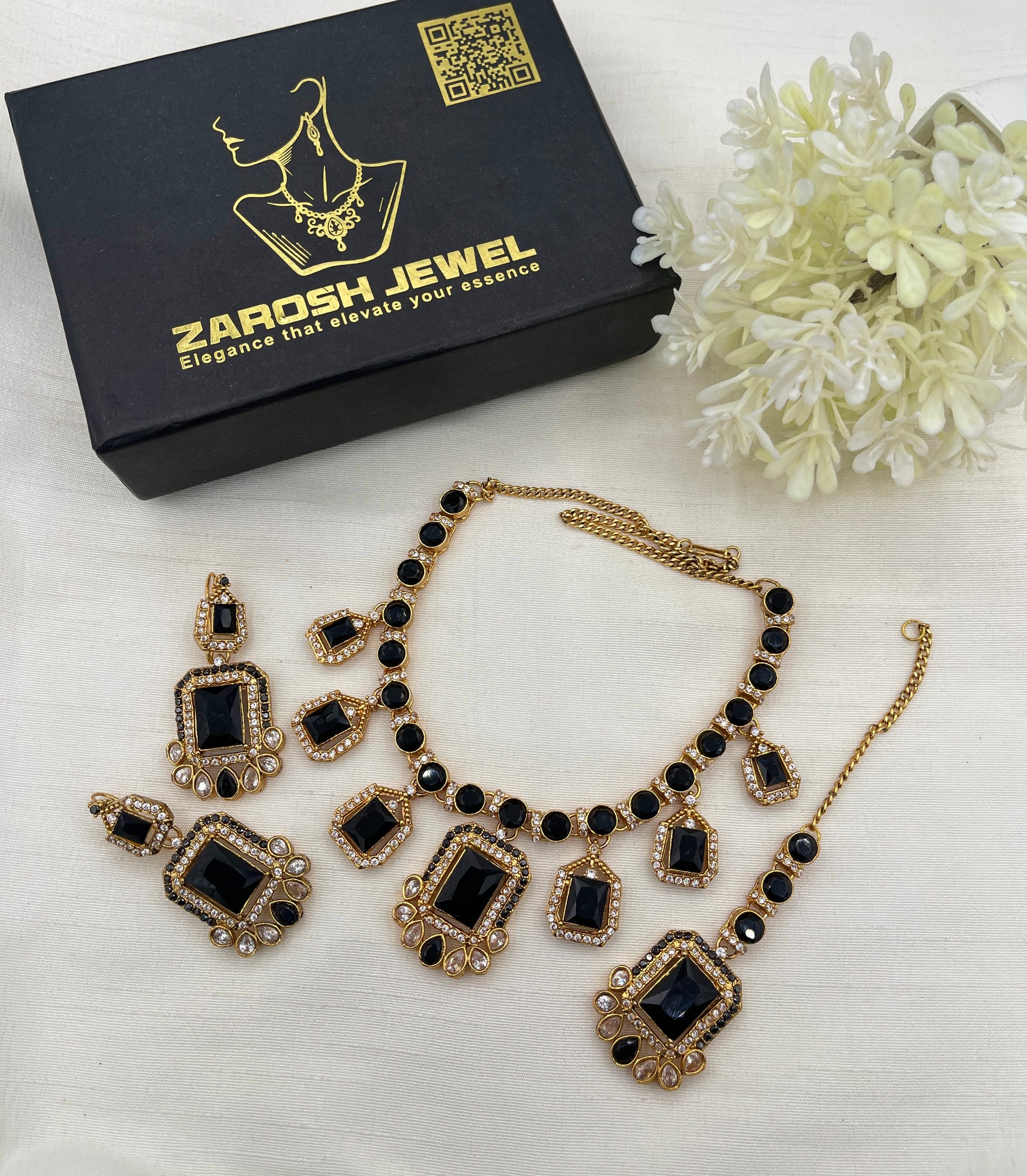 Barkha Heritage Choker Set