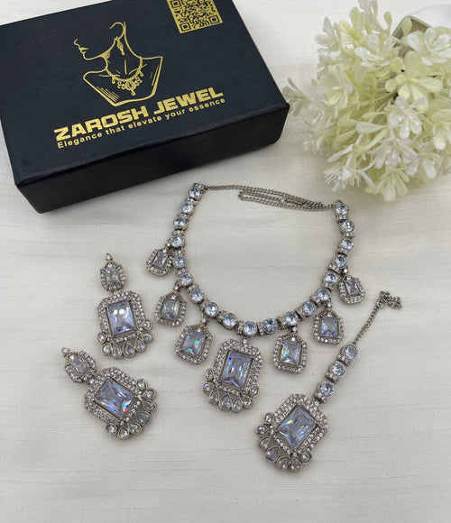 Barkha Heritage Choker Set