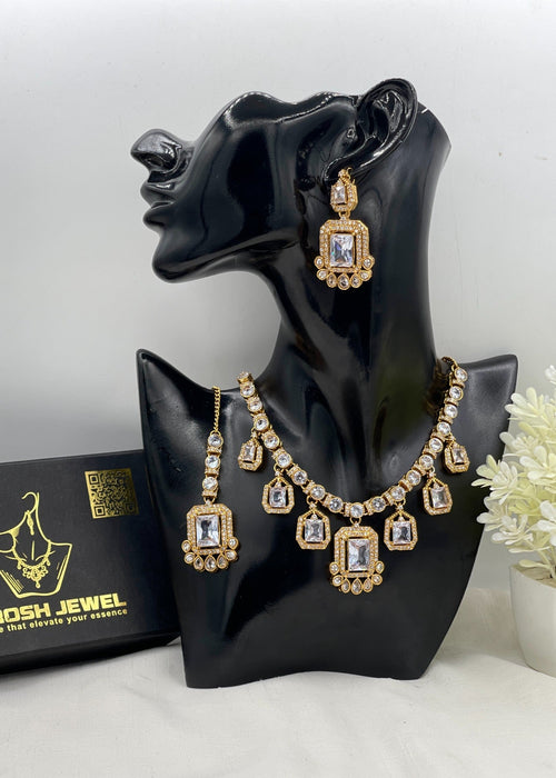 Shop the Barkha Heritage Necklace Set from Zarosh Jewel