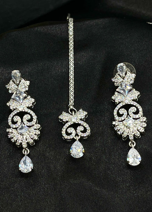 Shop the Basma Necklace Set from Zarosh Jewel