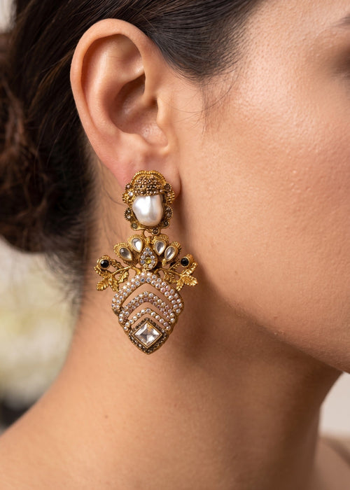 Shop the Bilqis Premium Earring from Zarosh Jewel